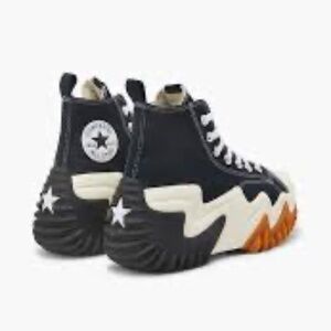Converse run star motion